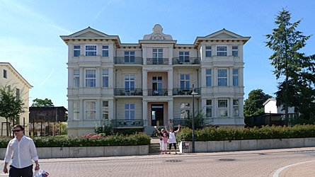 2009-08-24-1221.jpg