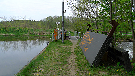 2011-04-25-1242.jpg